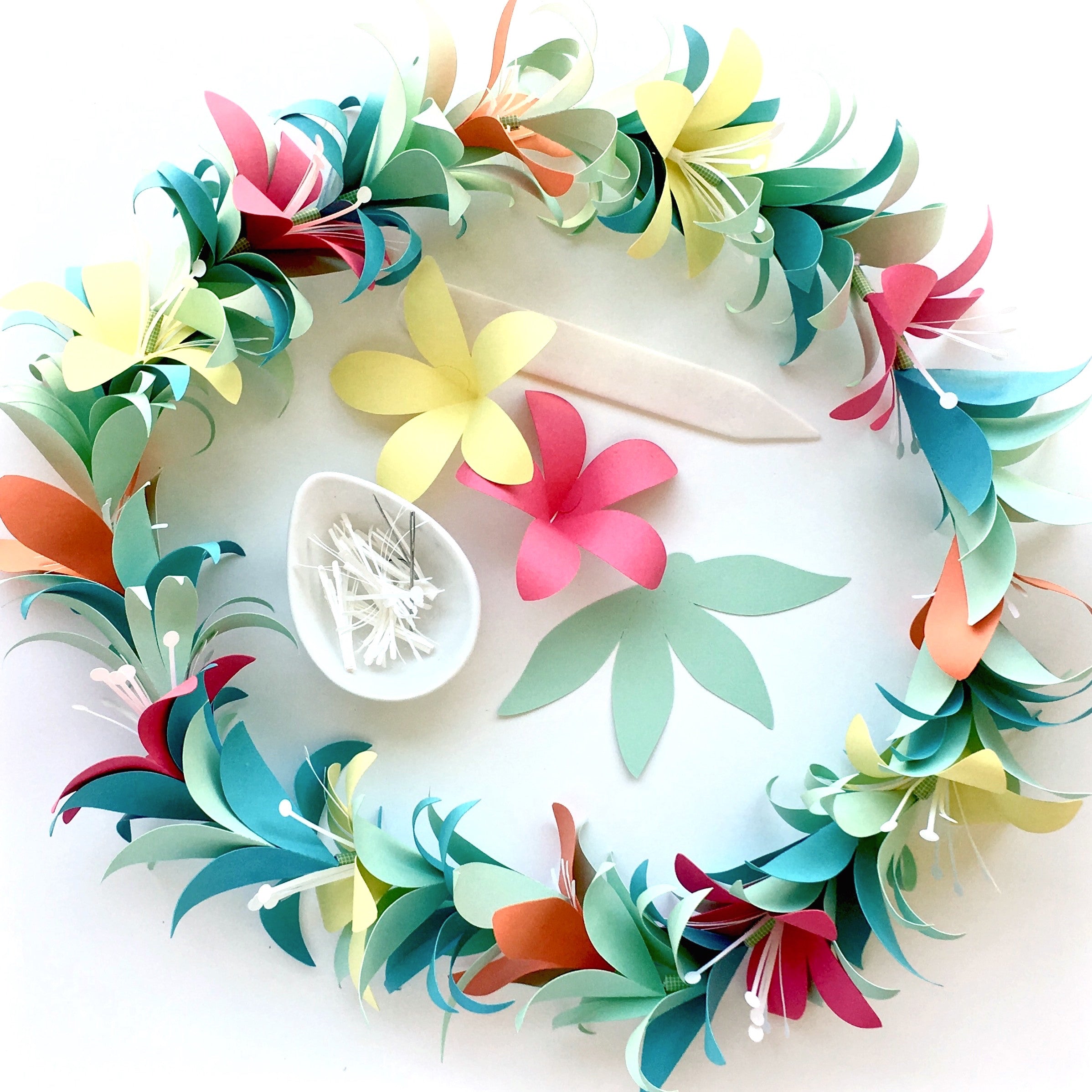 Hawaiian Flower Lei Template Daisy Lei Wright Flower Company