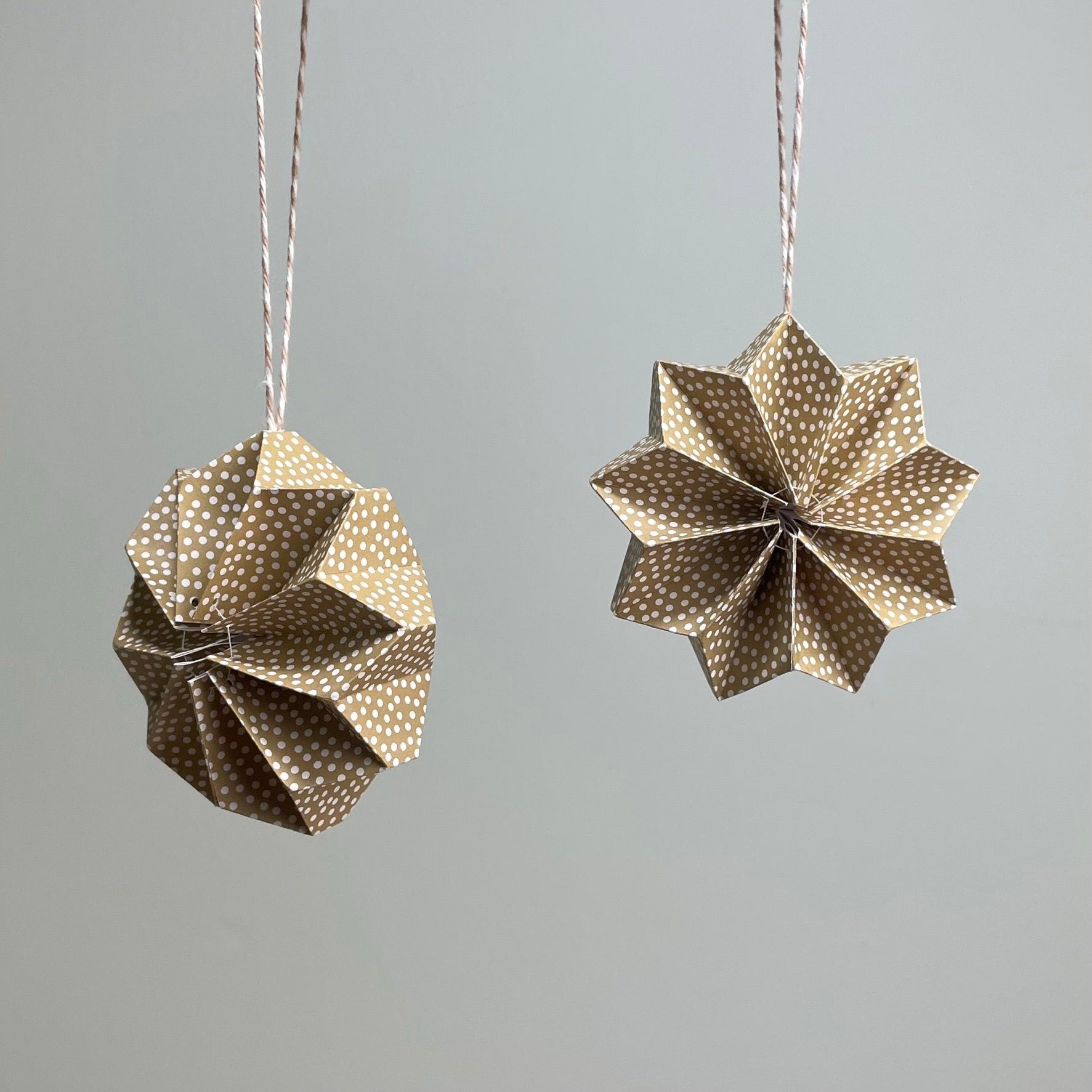 Paper Ornament SVG, Pleated Star Geometric Christmas Ornament for Cutt